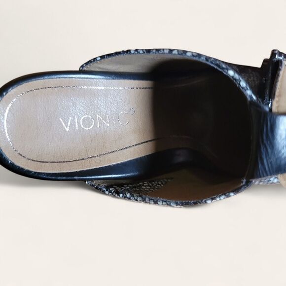 Vionic Kaia Snake Ankle Strap Heels - Size 6.5 - Picture 9 of 14